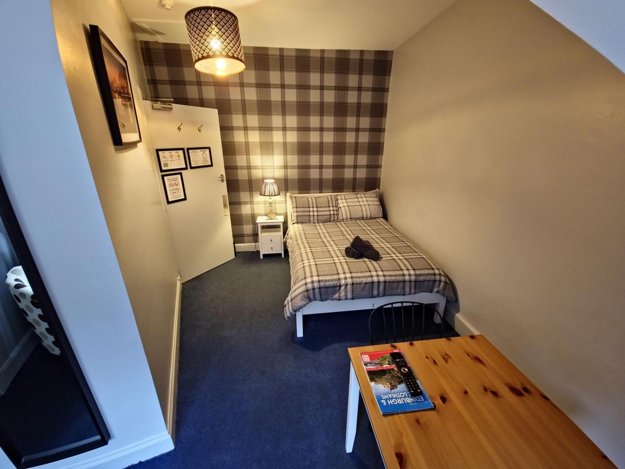 Edinburgh Backpackers - Over 18S Only Bagian luar foto